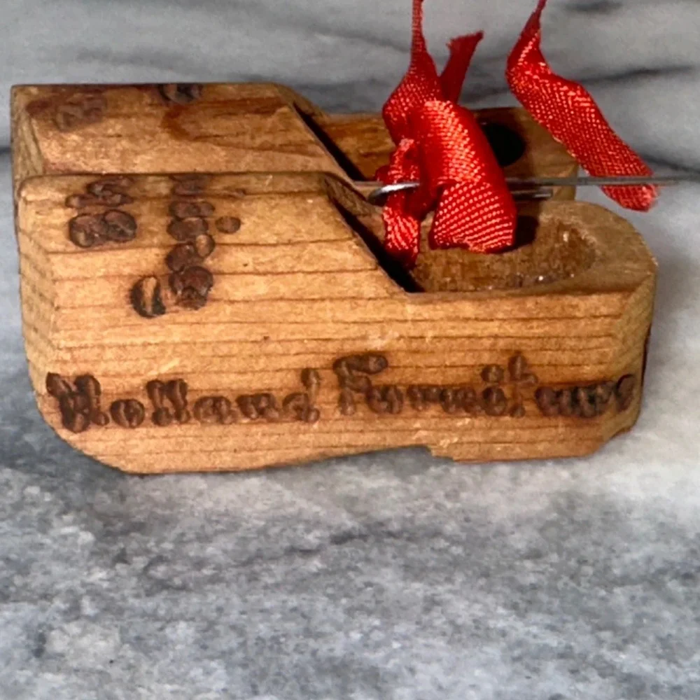 Vintage 1948 Holland Furniture Miniature Wooden Clogs Dutch Shoes Ornament